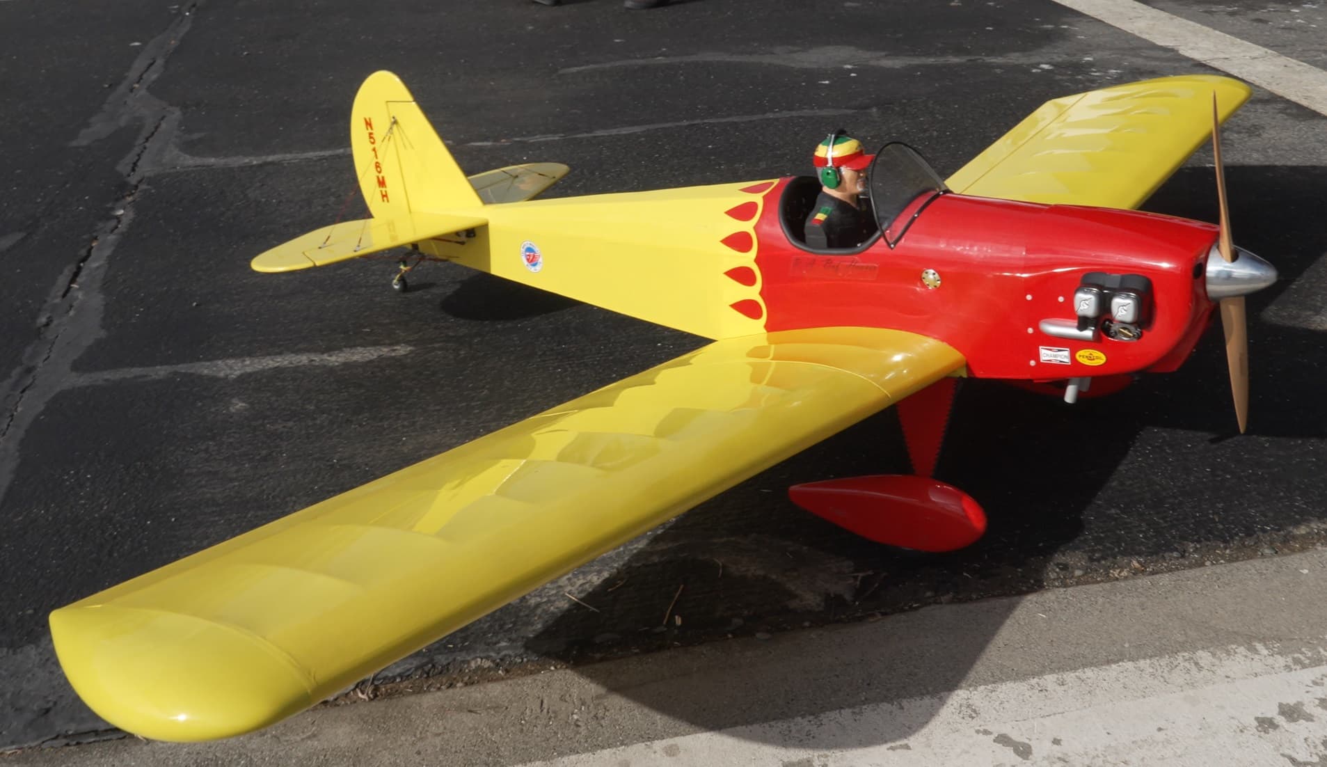 Sig Mfg 1/3 Scale Spacewalker 52cc