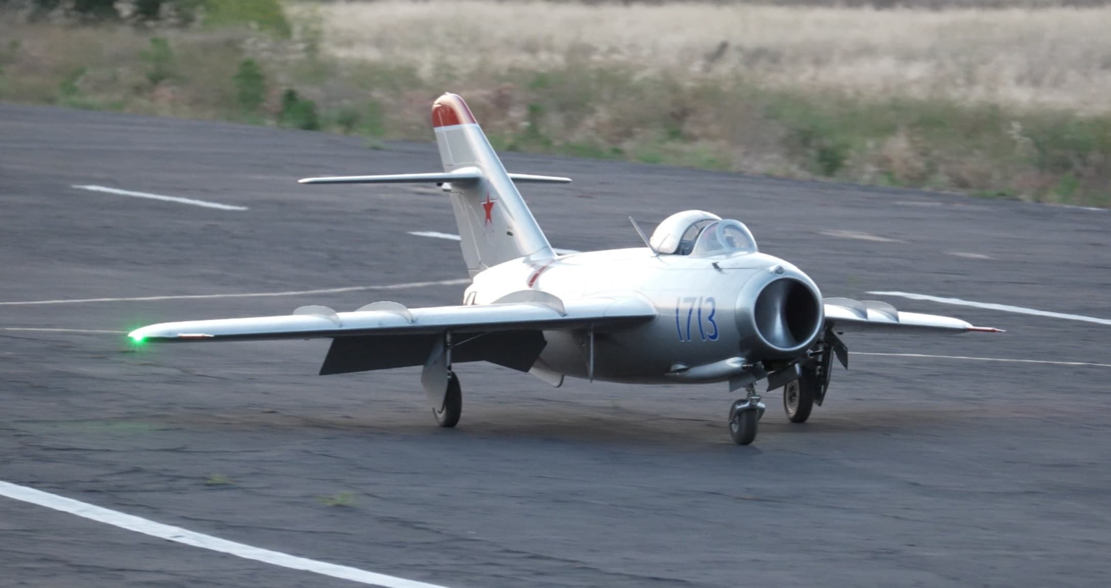 2.65M CARF Models Mig-17