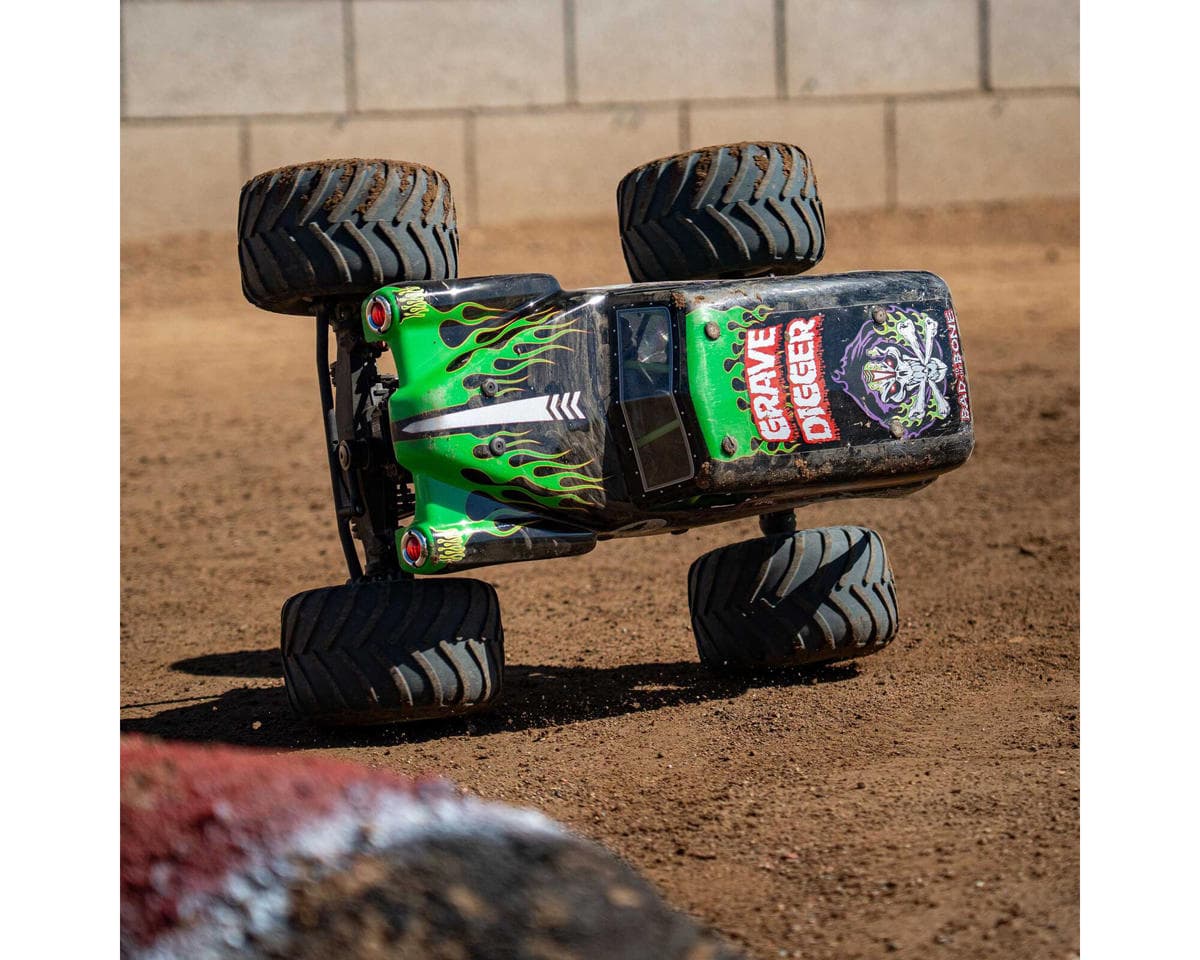 Losi LMT 2.0 Grave Digger Solid Axle 4x4 RTR Brushless Monster Truck (Green) w/DX3 Smart DSMR 2.4GHz Radio
