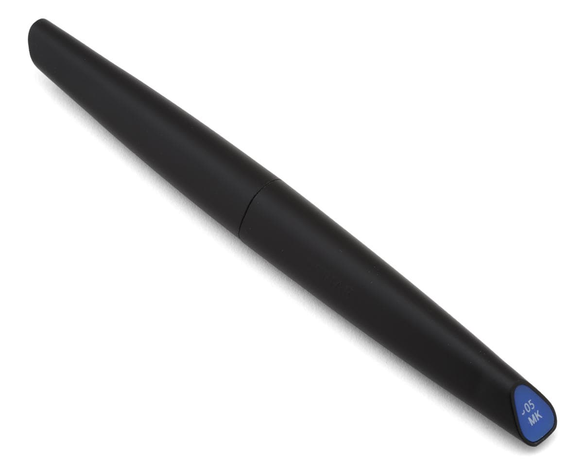 Dspiae Soft Tip Water Based Acrylic Paint Marker (Mecha Blue)