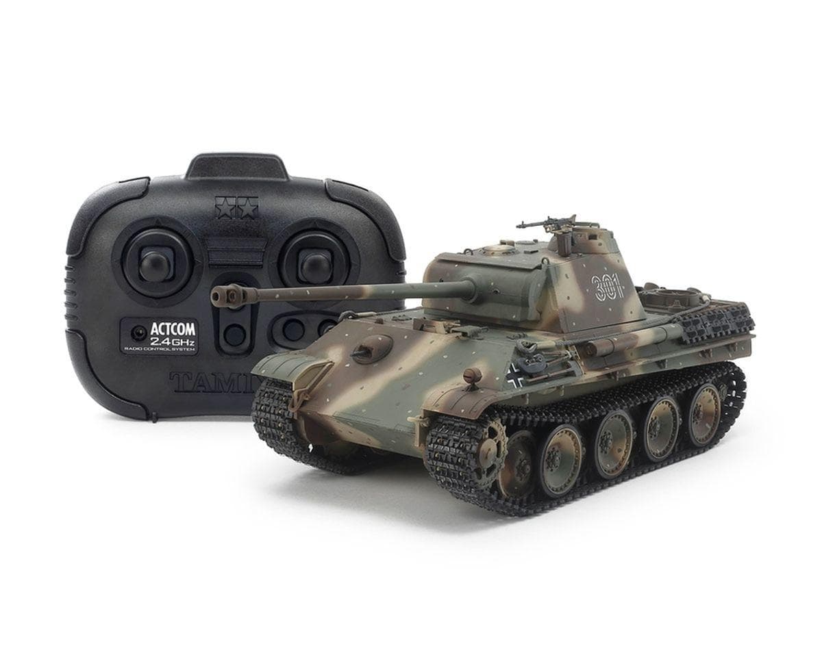 Tamiya 1/35 German Panther Type G Late Version Radio Control Tank Kit (w/Control Unit)